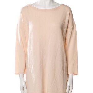 Neiman Marcus Cream Sweater